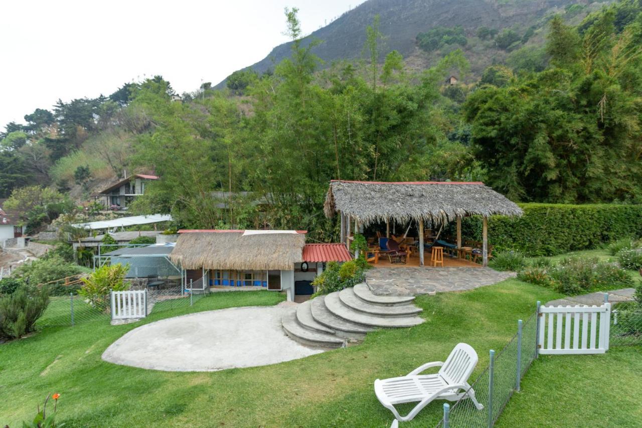 Lake Front Retreat At Los Elementos Санта Круз Ла Лагуна Екстериор снимка