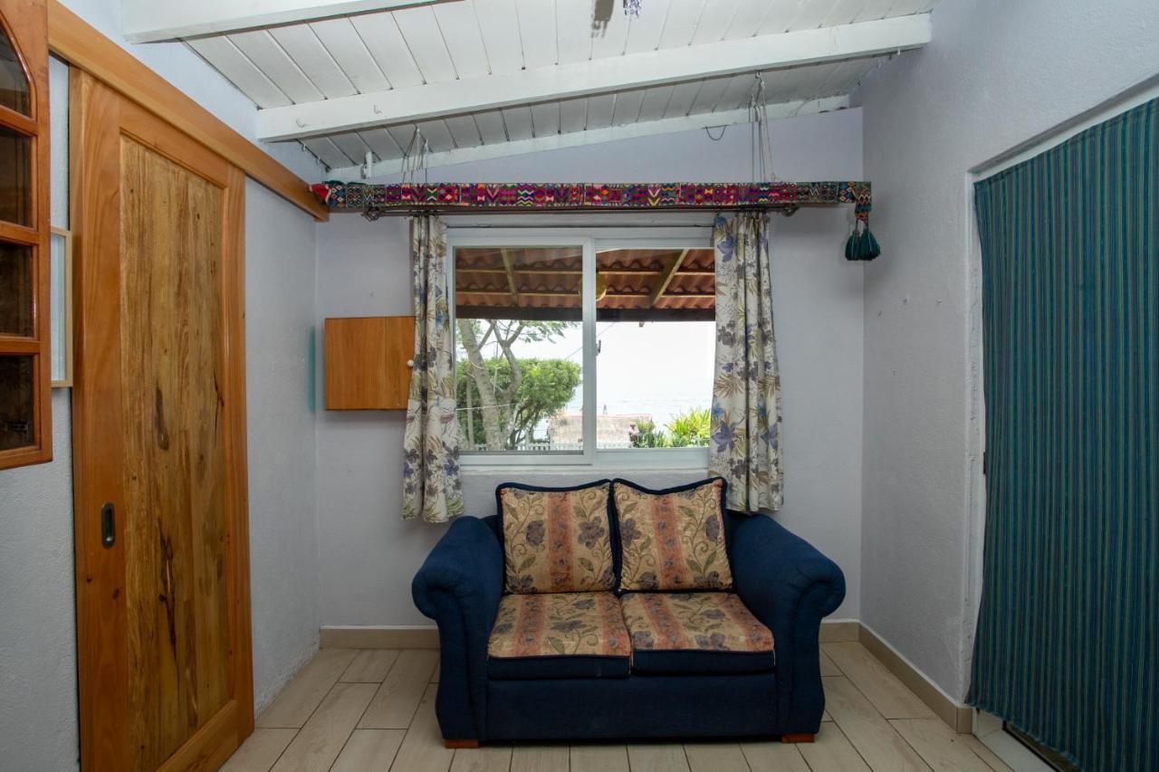 Lake Front Retreat At Los Elementos Санта Круз Ла Лагуна Екстериор снимка