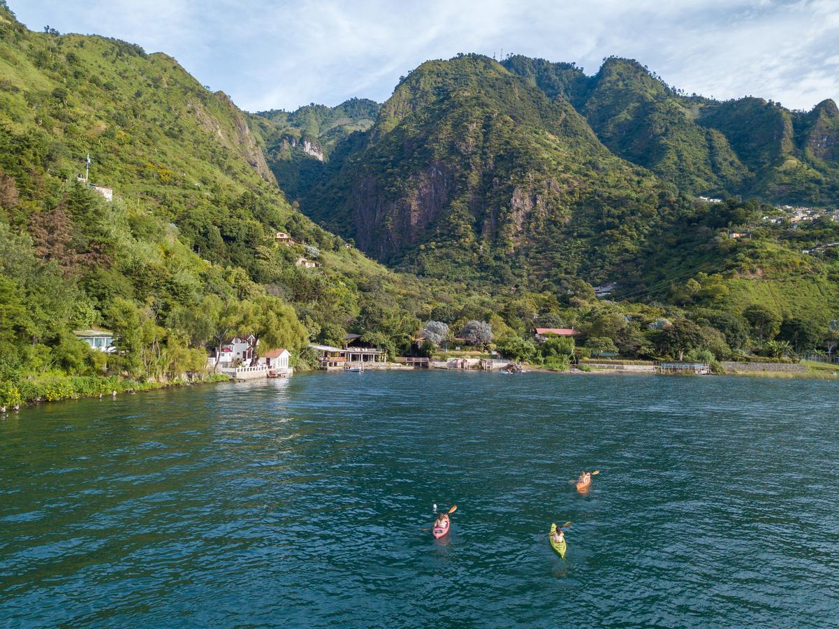 Lake Front Retreat At Los Elementos Санта Круз Ла Лагуна Екстериор снимка