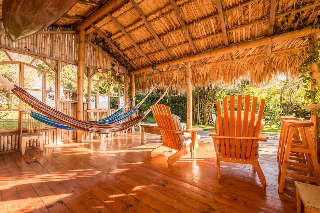 Lake Front Retreat At Los Elementos Санта Круз Ла Лагуна Екстериор снимка